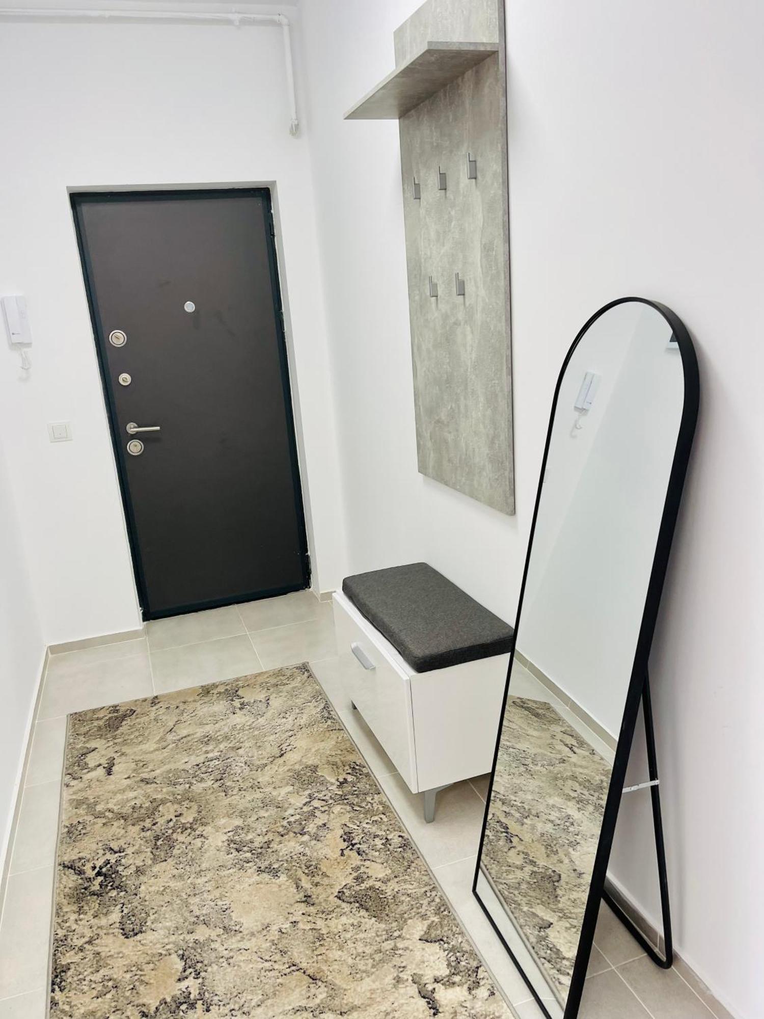 Gold House Apartment